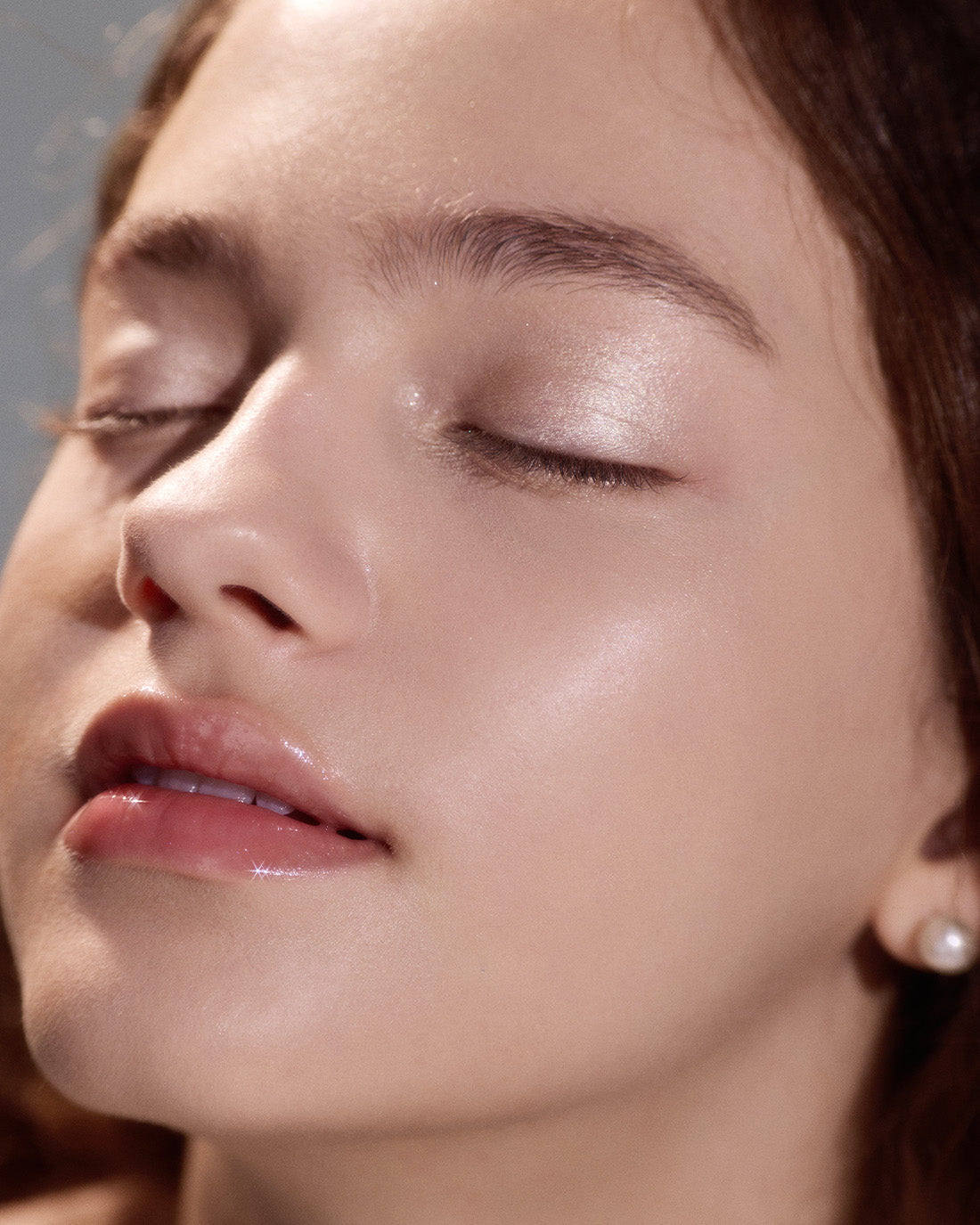 Shell's Jewel Dual-Ended Highlighting Stick