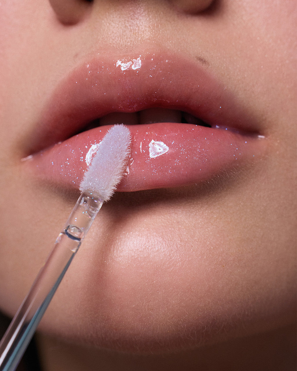Shell's Jewel Nourishing Lip Glaze
