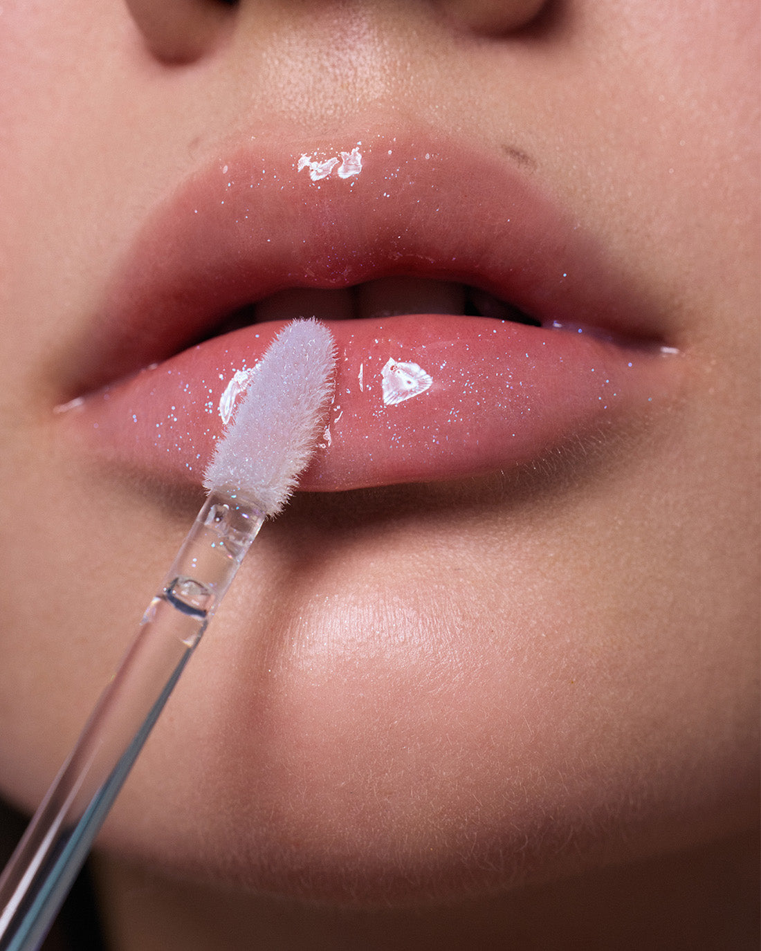 Shell's Jewel Nourishing Lip Glaze