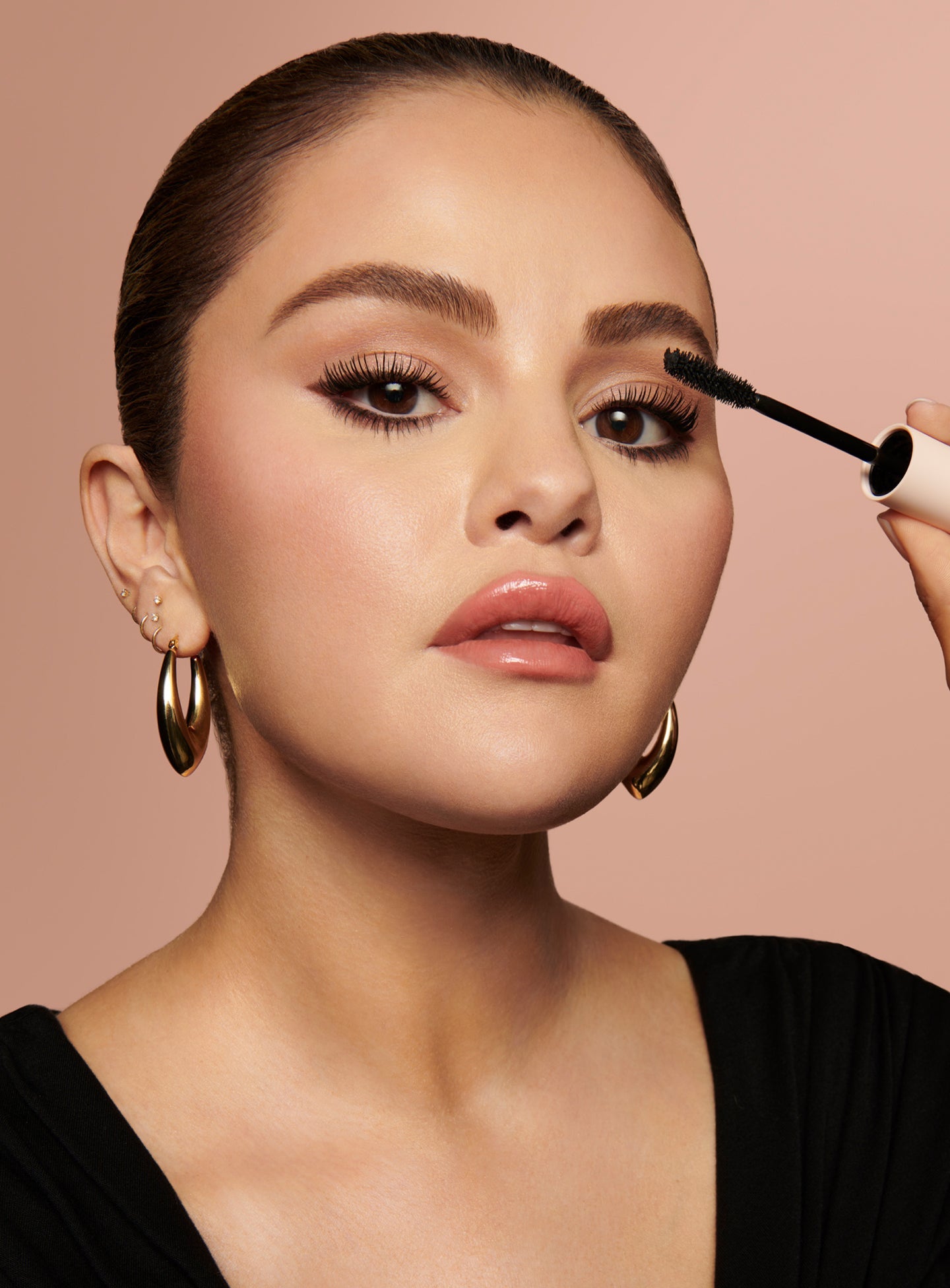 Perfect Strokes Universal Volumizing Mascara by Rare Beauty