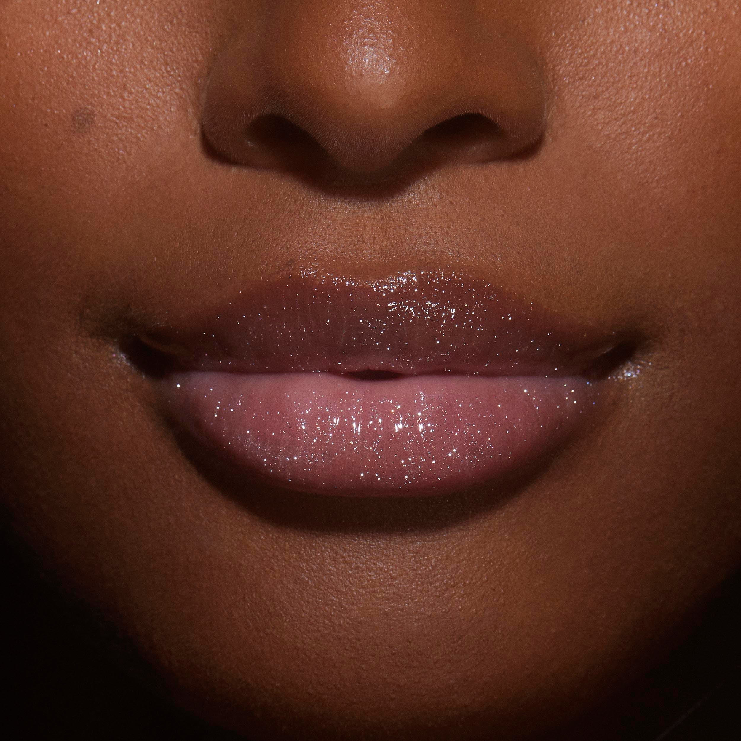 Supple Kiss Lip Glaze