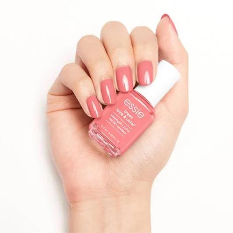 Treat Love & Colour Nail Polish by Essie