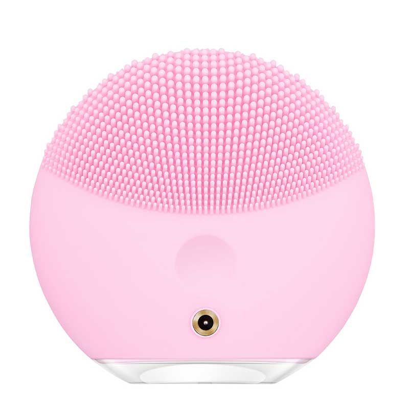 LUNA Mini 3 Facial Cleansing Brush by Foreo