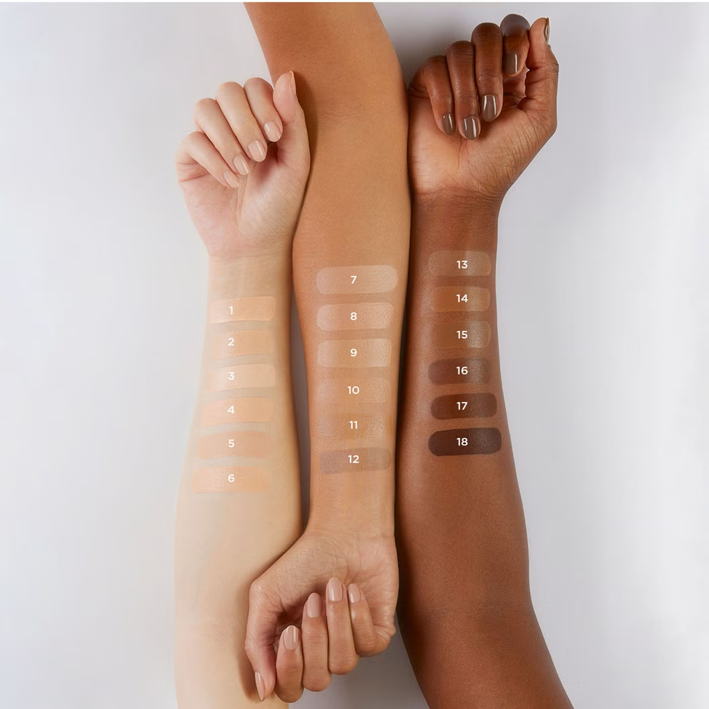 Hourglass Hydrating Skin Tint and Soft Glow Foundation Brush Bundle 35ml (Various Shades)