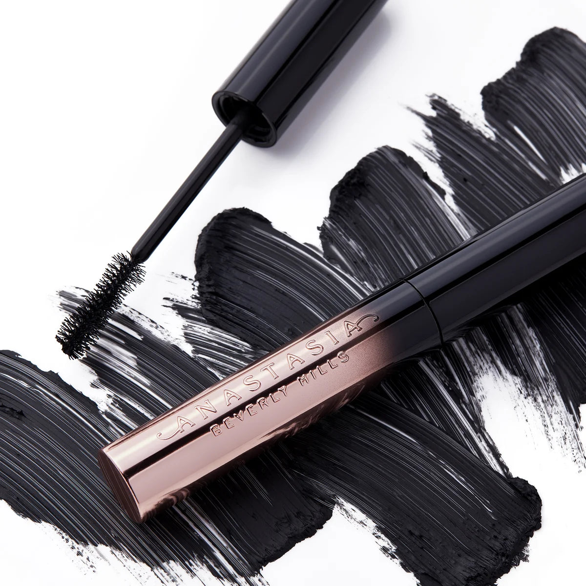 Lash Brag Volumizing Mini Mascara 0.14oz