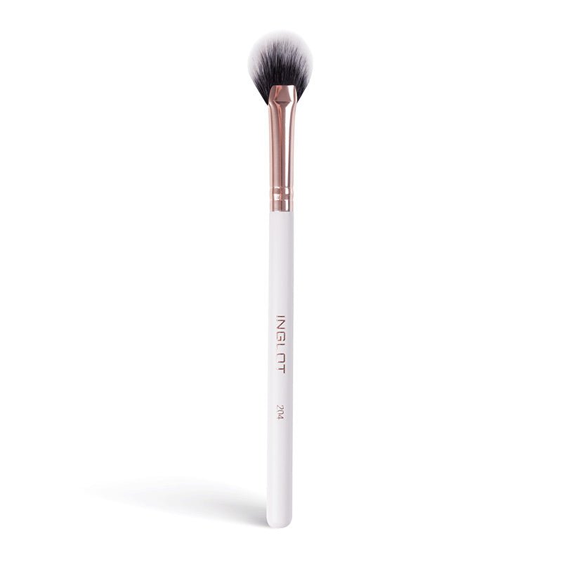 Define & Glow Fan Makeup Brush 204 by Inglot