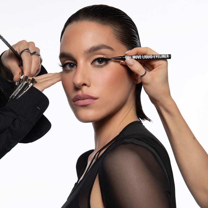 One Move Liquid Eyeliner by Inglot
