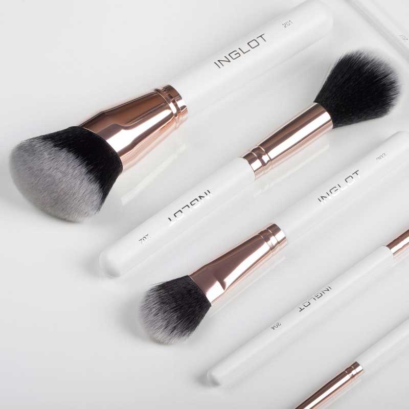Playinn Face Brush 201 by Inglot