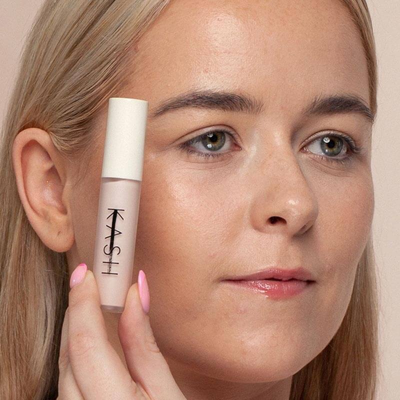 Aura Skin Concealer