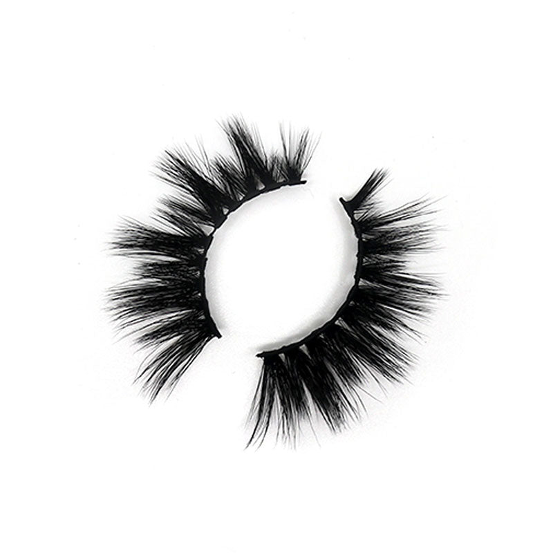 Daggers Eyelashes