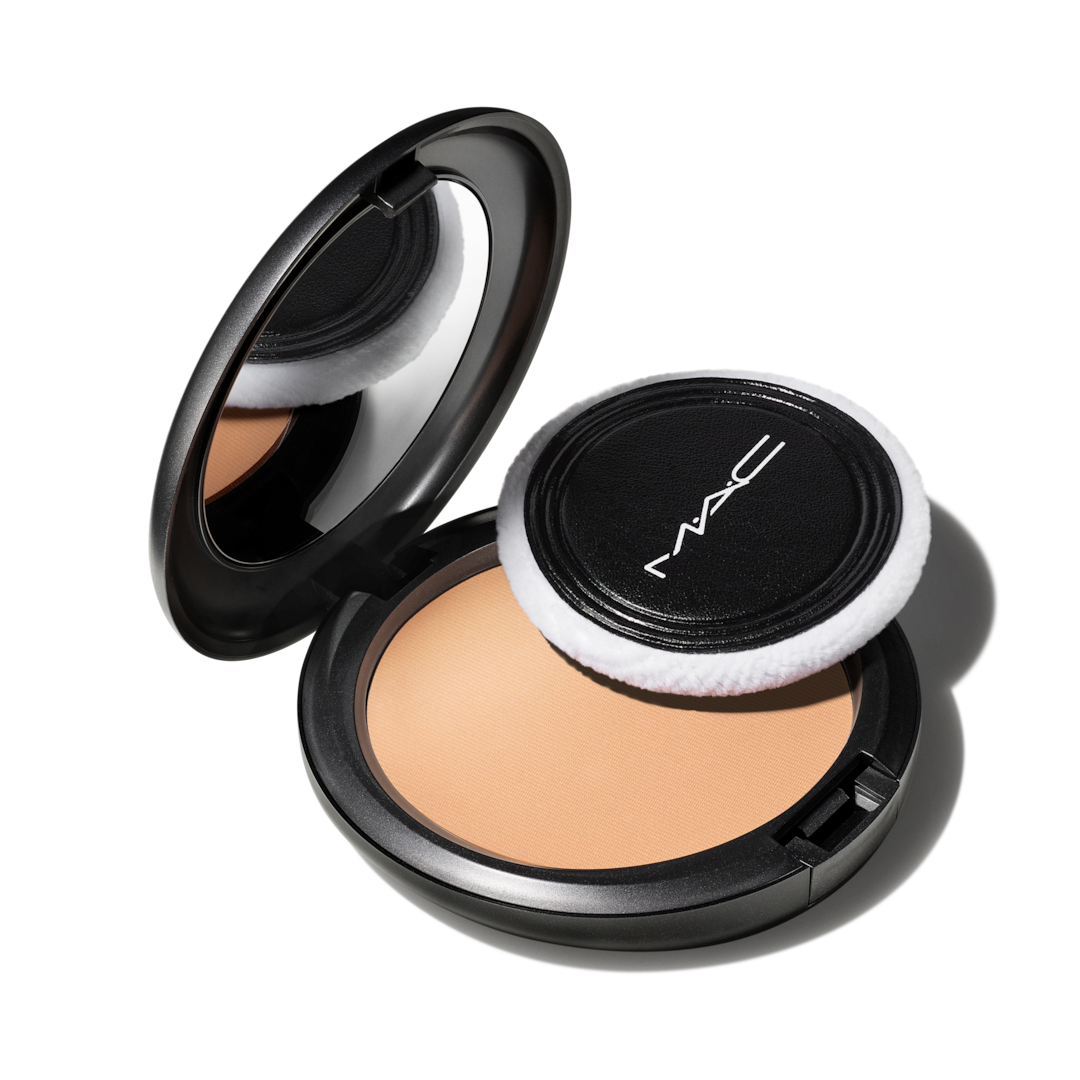 Blot Powder/Pressed by MAC Cosmetics