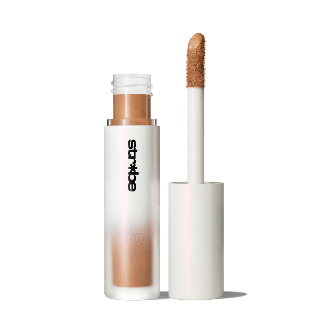 Strobe Beam Bronzelighter by MAC Cosmetics