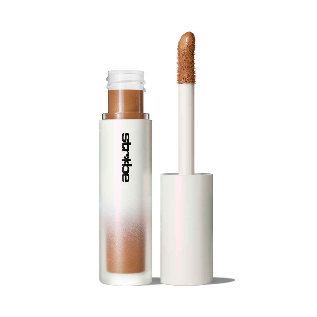 Strobe Beam Bronzelighter by MAC Cosmetics