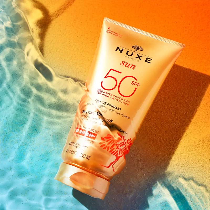 Summer Essentials Set With Beach Pouch by NUXE