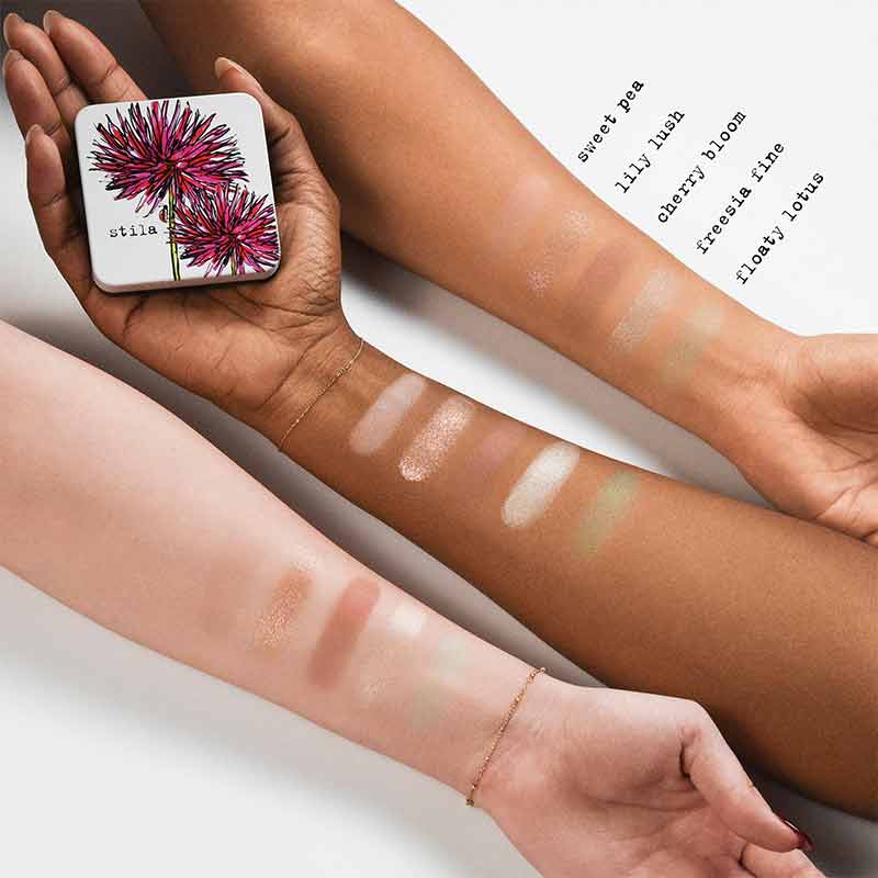 Pocket Play Eyeshadow Palette Pretty Petal
