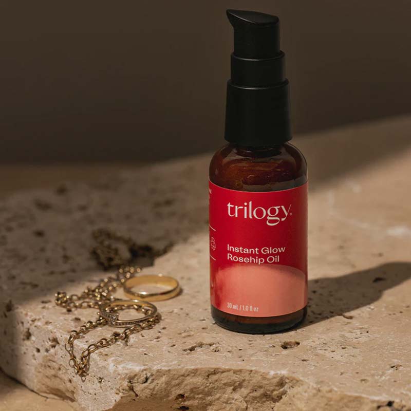 Instant Glow Rosehip Oil by Trilogy