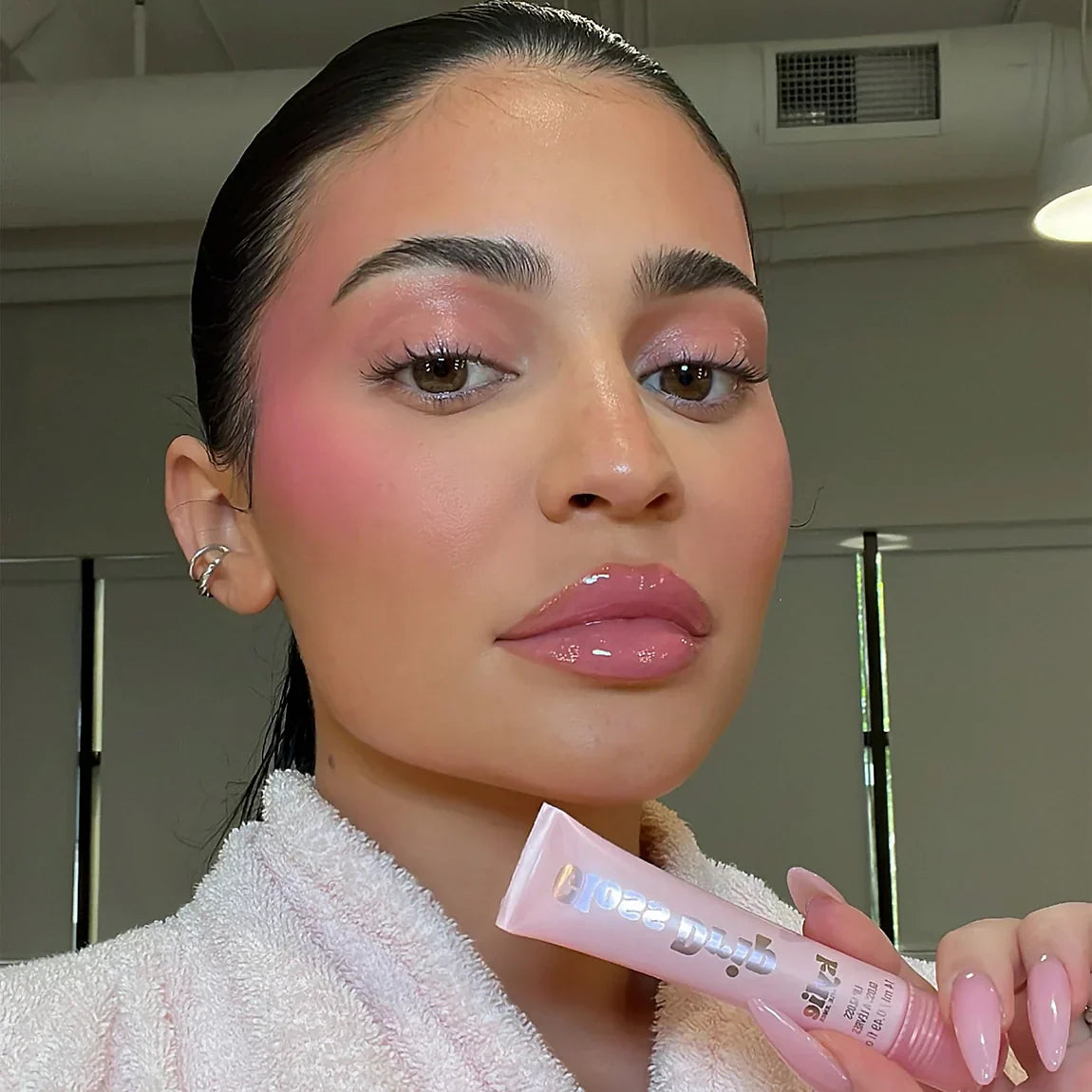 Gloss Drip